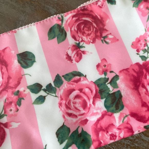 Floral Rose Cosmetic Case - Picture 3 of 7